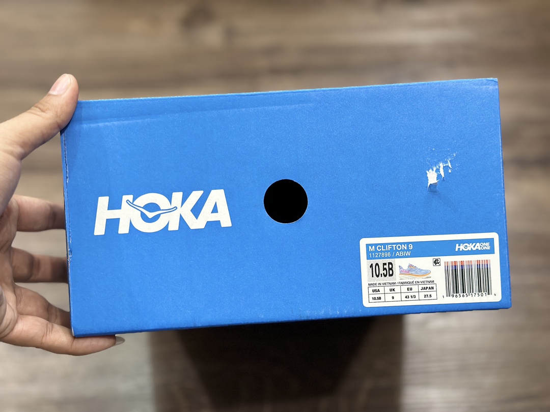 220 HOKA ONE ONE Clifton 克里夫顿9代专业性能减震公路跑步鞋 1127895-WWH