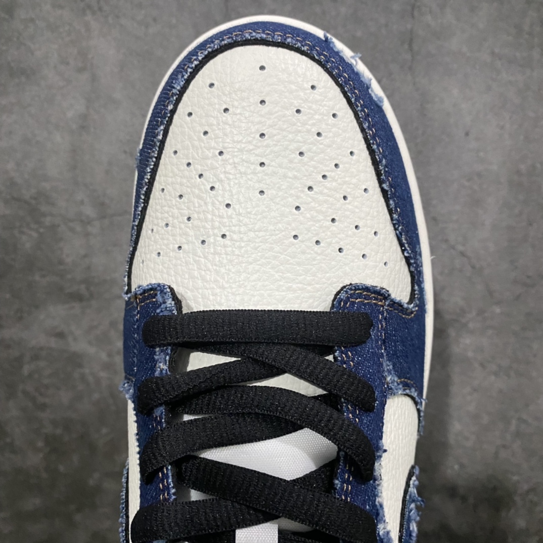 280 【定制版】Dunk Low Levi‘s 牛仔布 李维斯联名 LE0021-001