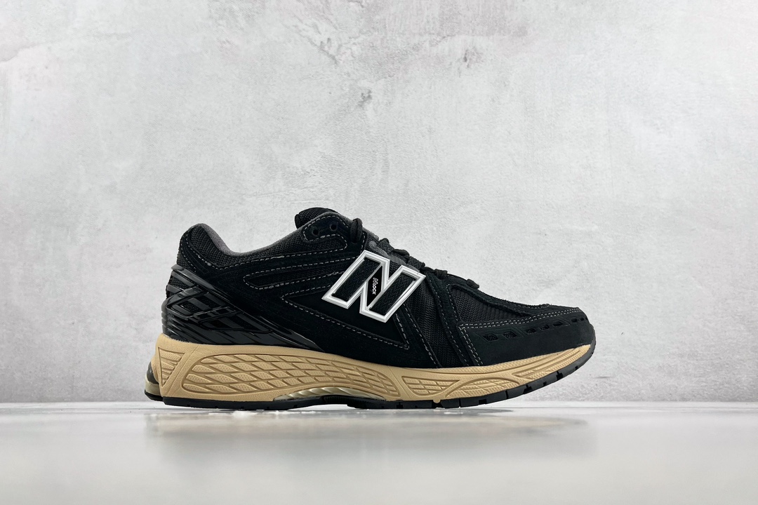 260 New Balance 1906系列 黑色 M1906RK