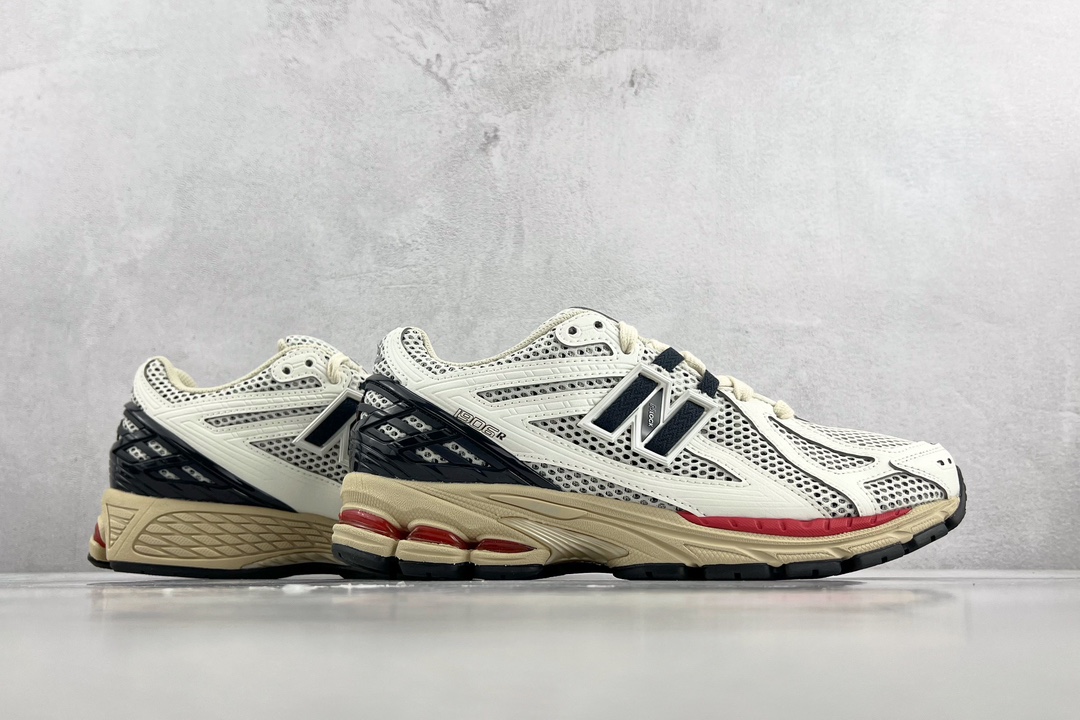 260 New Balance 1906系列 白色 M1906RR