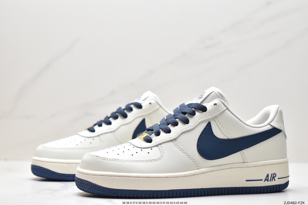 240 Nike Air Force 1 Low '07 低帮空军一号休闲板鞋 SP0758-026