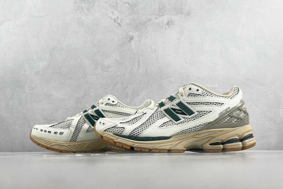 260 New Balance 1906系列 白色 M1906RQ