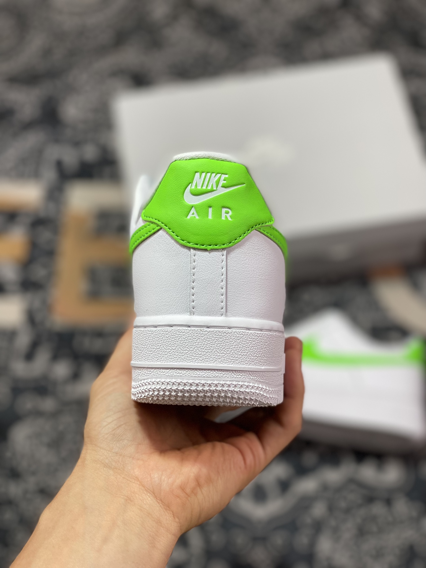 200 Nike Air Force 1’07 Low”White Action Green”空军一号板鞋“皮革白运动绿”DD8985-112