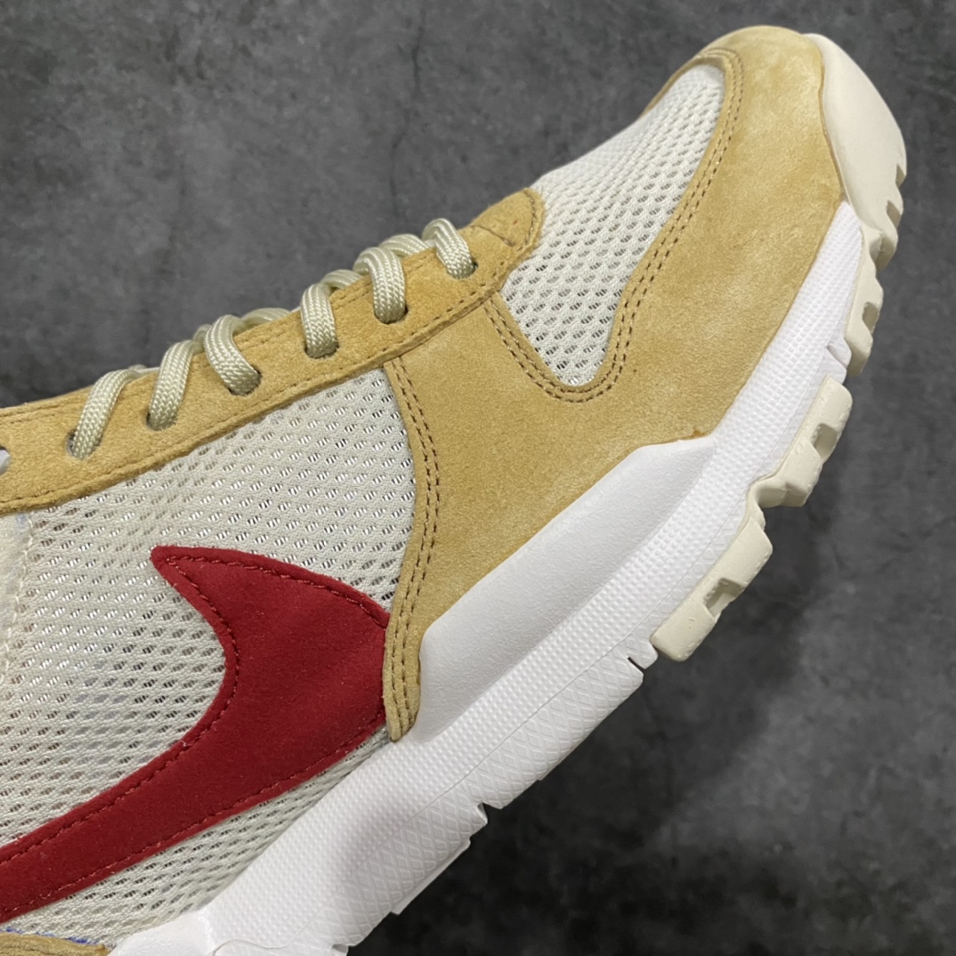 350 【渠道版】Tom Sachs x Nike Craft Mars Yard 2.0 联名宇航员慢跑鞋 复古做旧黄红勾 AA2261-100