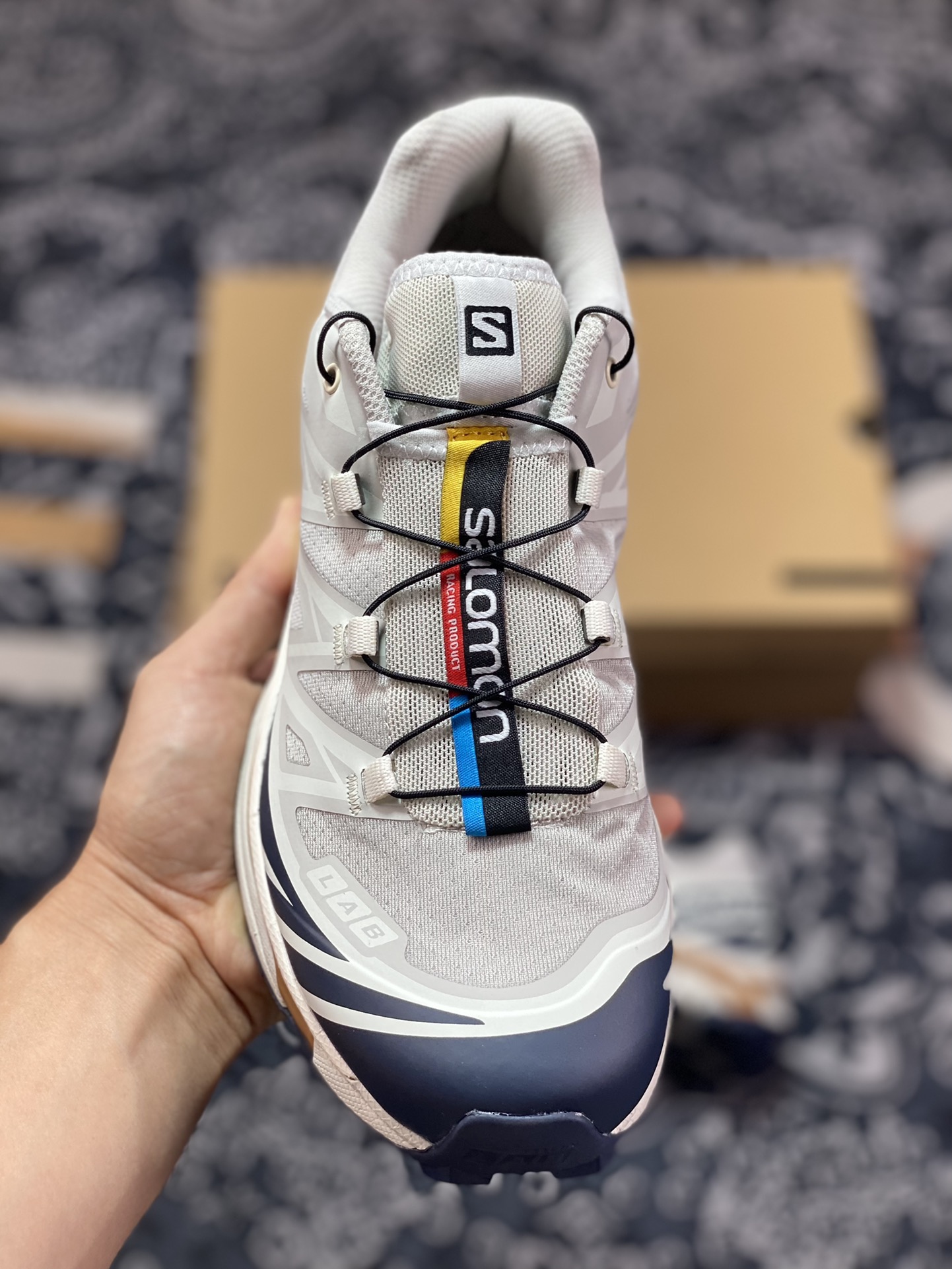 320  萨洛蒙/Salomon XT-6”Lunar Rock”天际系列低帮运动鞋“月球灰海军蓝”415749