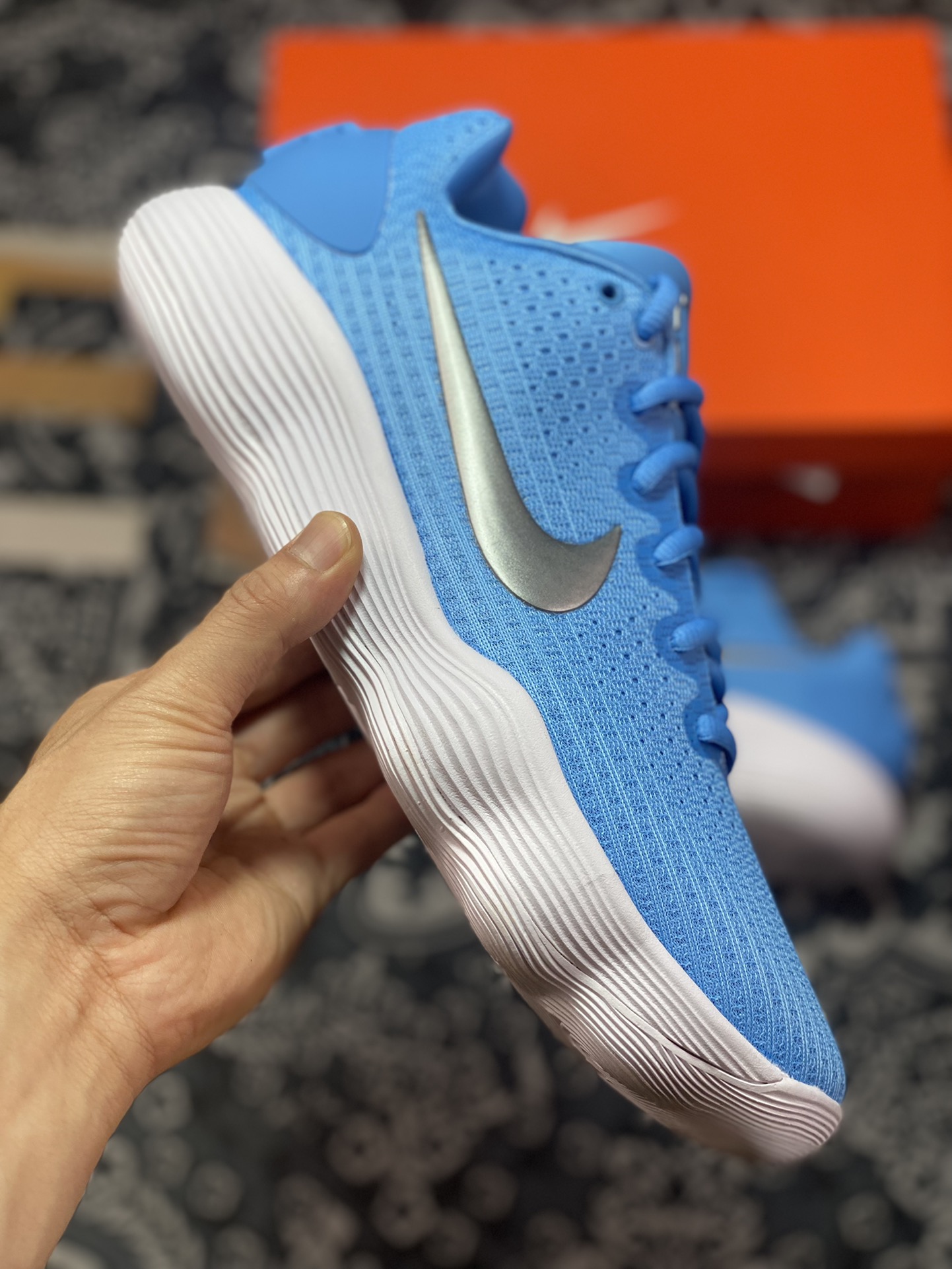 320 Nike Hyperdunk 2017 Low TB”University Blue”超级扣篮篮球鞋“北卡蓝银钩”942774-403