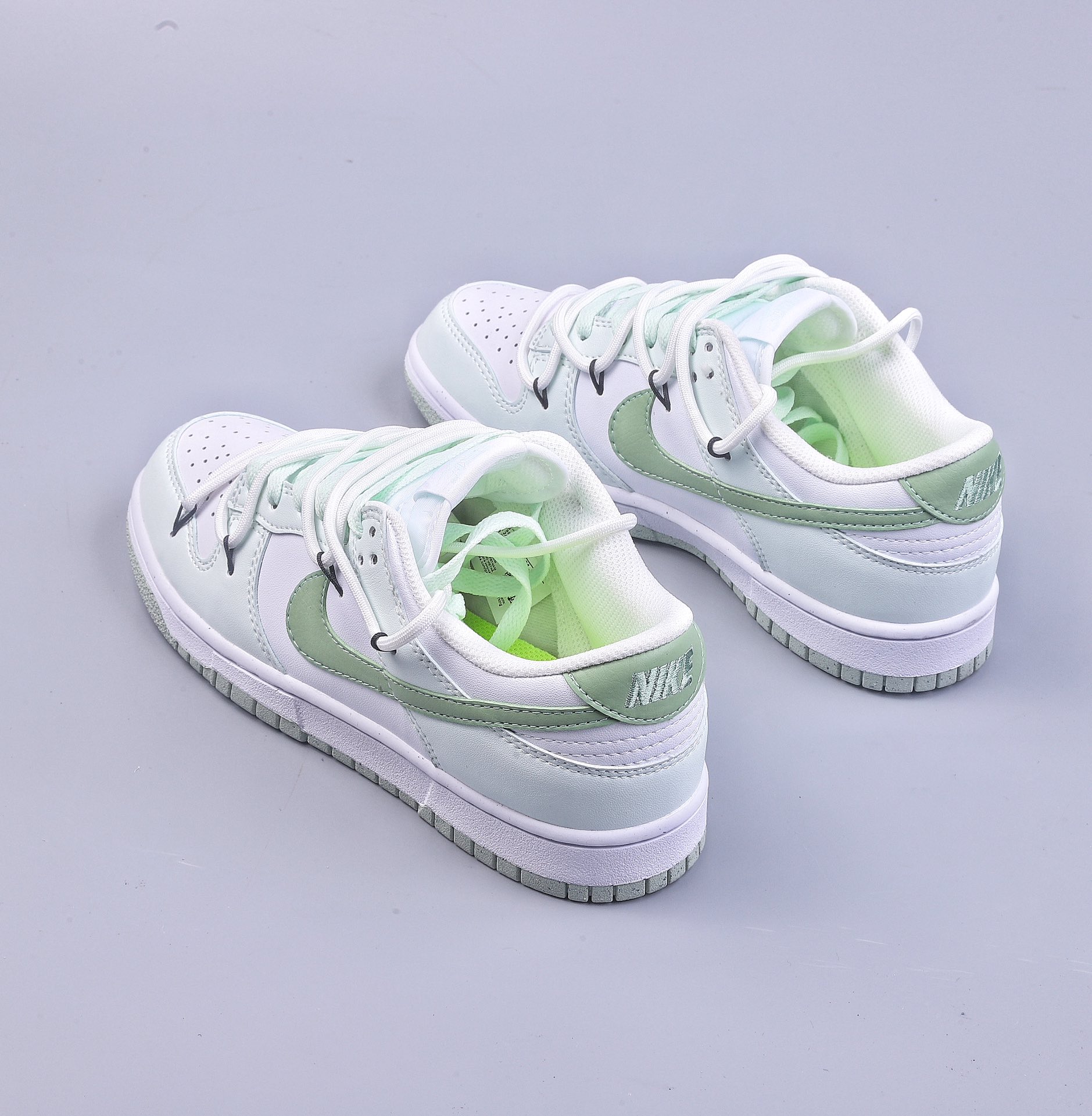 280 Nike SB Zoom Dunk Low “青提奶绿”经典百搭休闲运动板鞋 DN1431-102