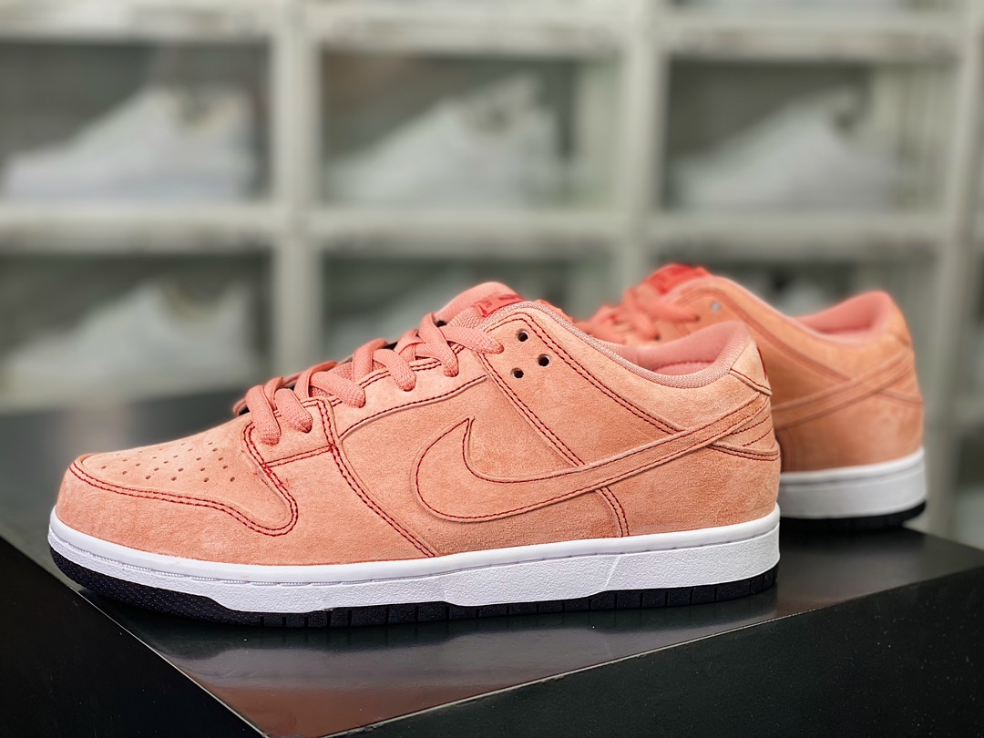 220 SB Dunk Low Pro”Salmon Pink”扣篮系列低帮板鞋“麂皮三文鱼橘粉白”CV1655-600