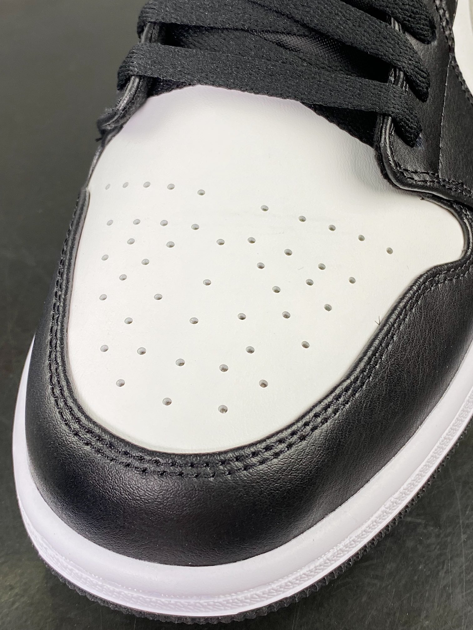 200 Air Jordan 1 Low”Light Smoke Grey”AJ1乔丹一代低帮经典篮球鞋“黑白灰影子”553558-040