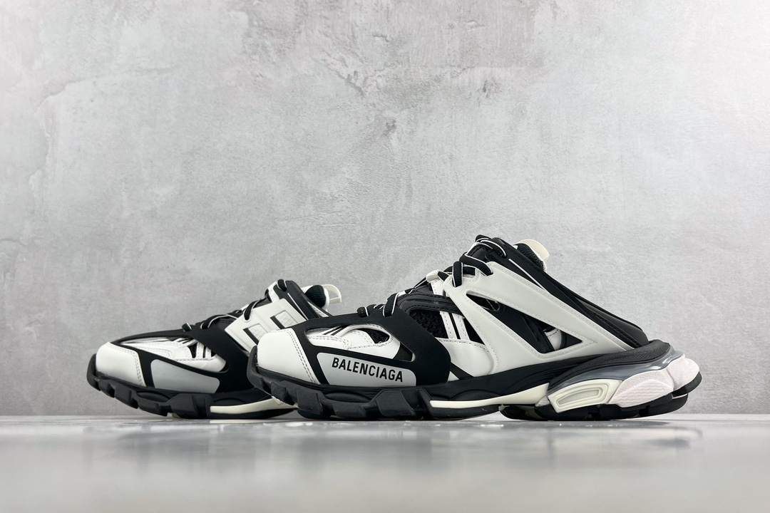 VG 400 Balenciaga巴黎世家 Track 1.0 白黑 半拖 653814 W3NB1 0102