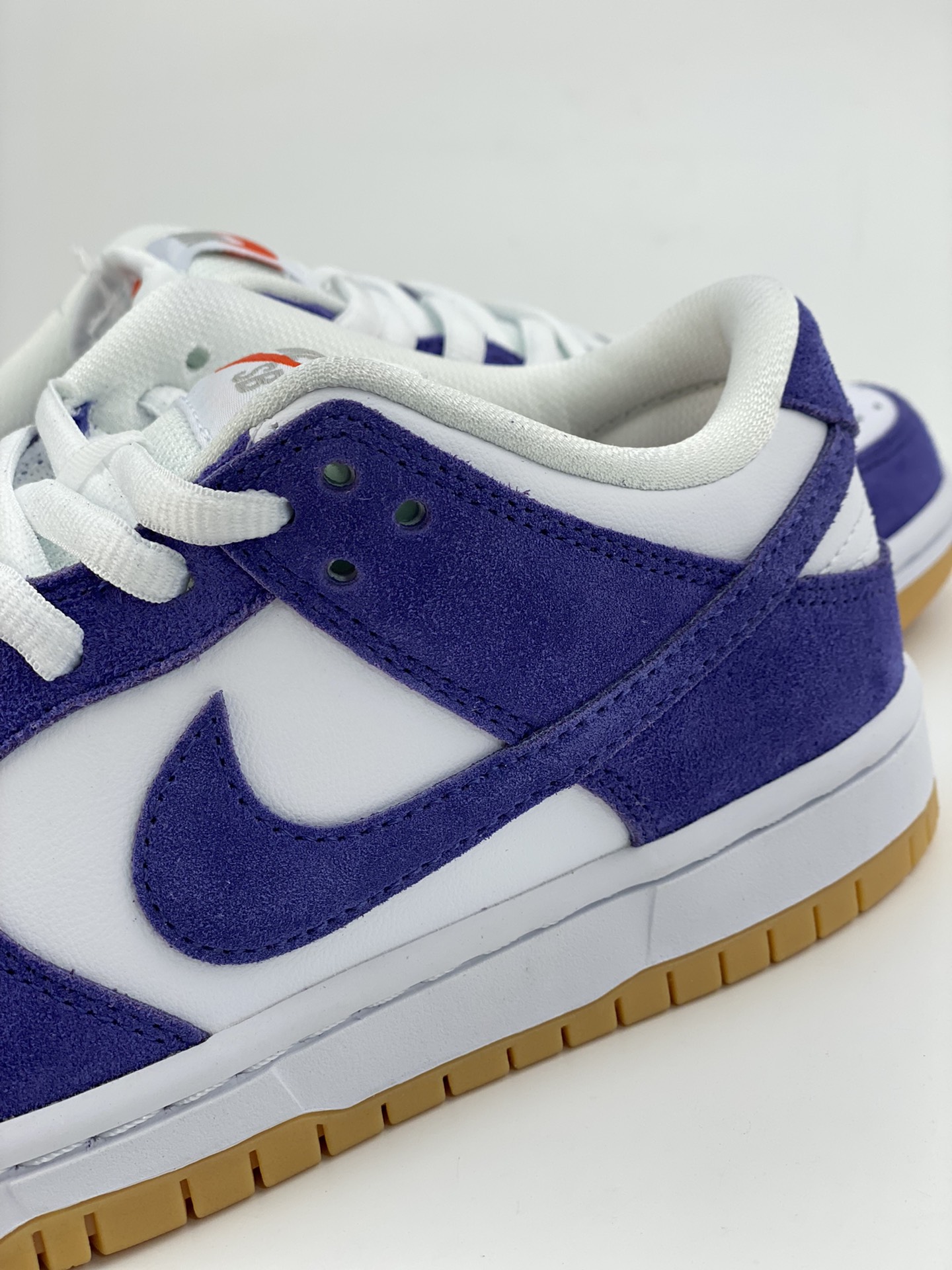 300 Nike SB Dunk Low ”Court Purple” 白紫 DV5464-500