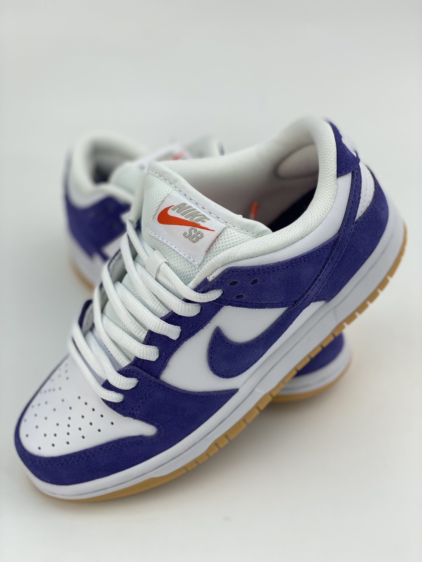 300 Nike SB Dunk Low ”Court Purple” 白紫 DV5464-500