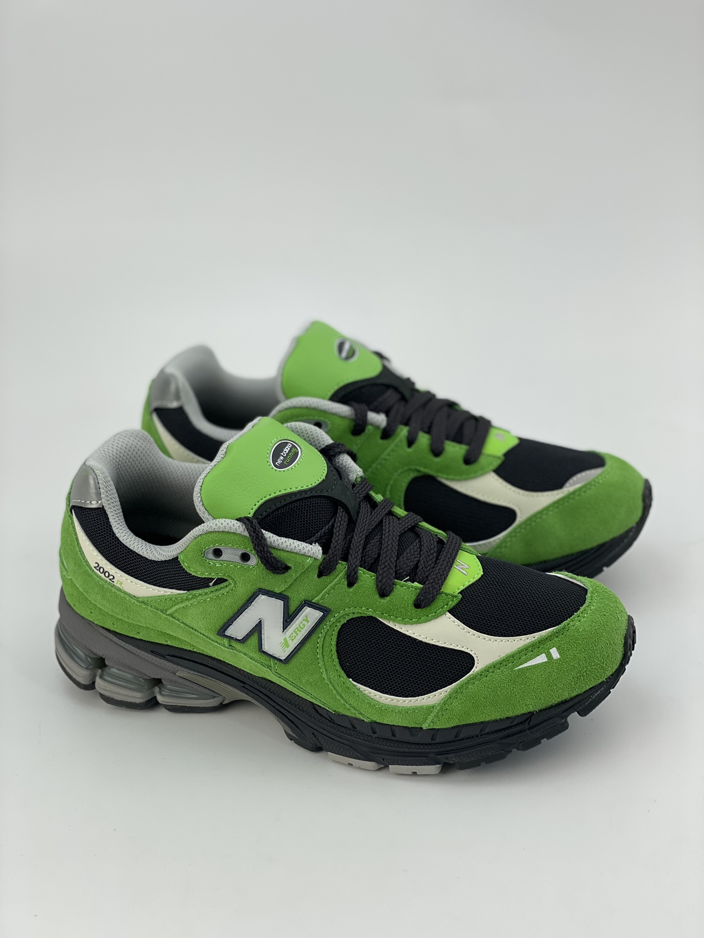 260 New Balance NB 2002R 经典米灰 2002系列  M2002RGZ