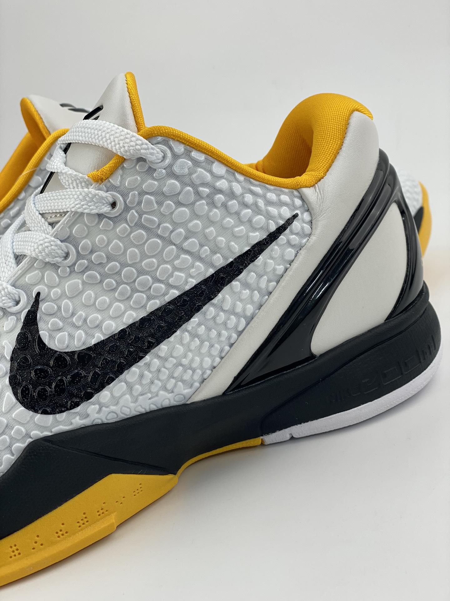 260 [BOSS版] Nike Zoom KOBE 6 Protro 科比六代季后赛白黄 CW2190-100