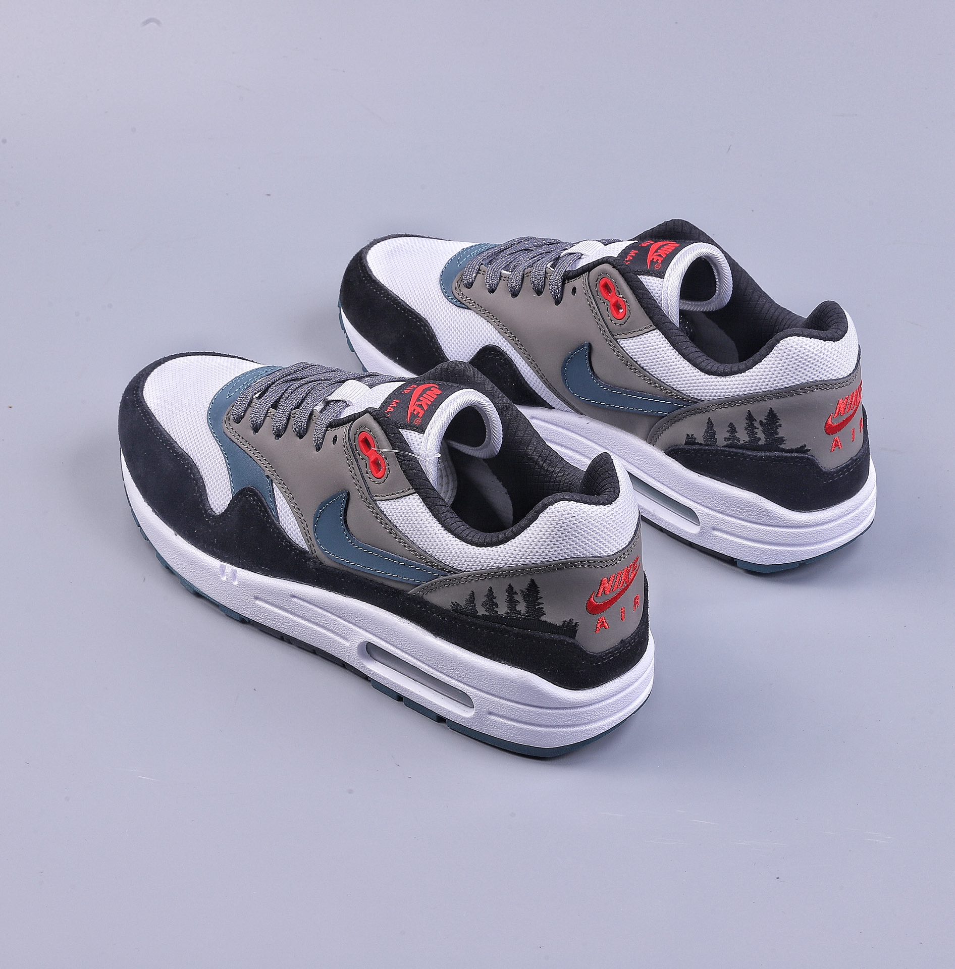 200 Nike Air Max 1 复古休闲跑步鞋 官方同步上架 FJ0698-100