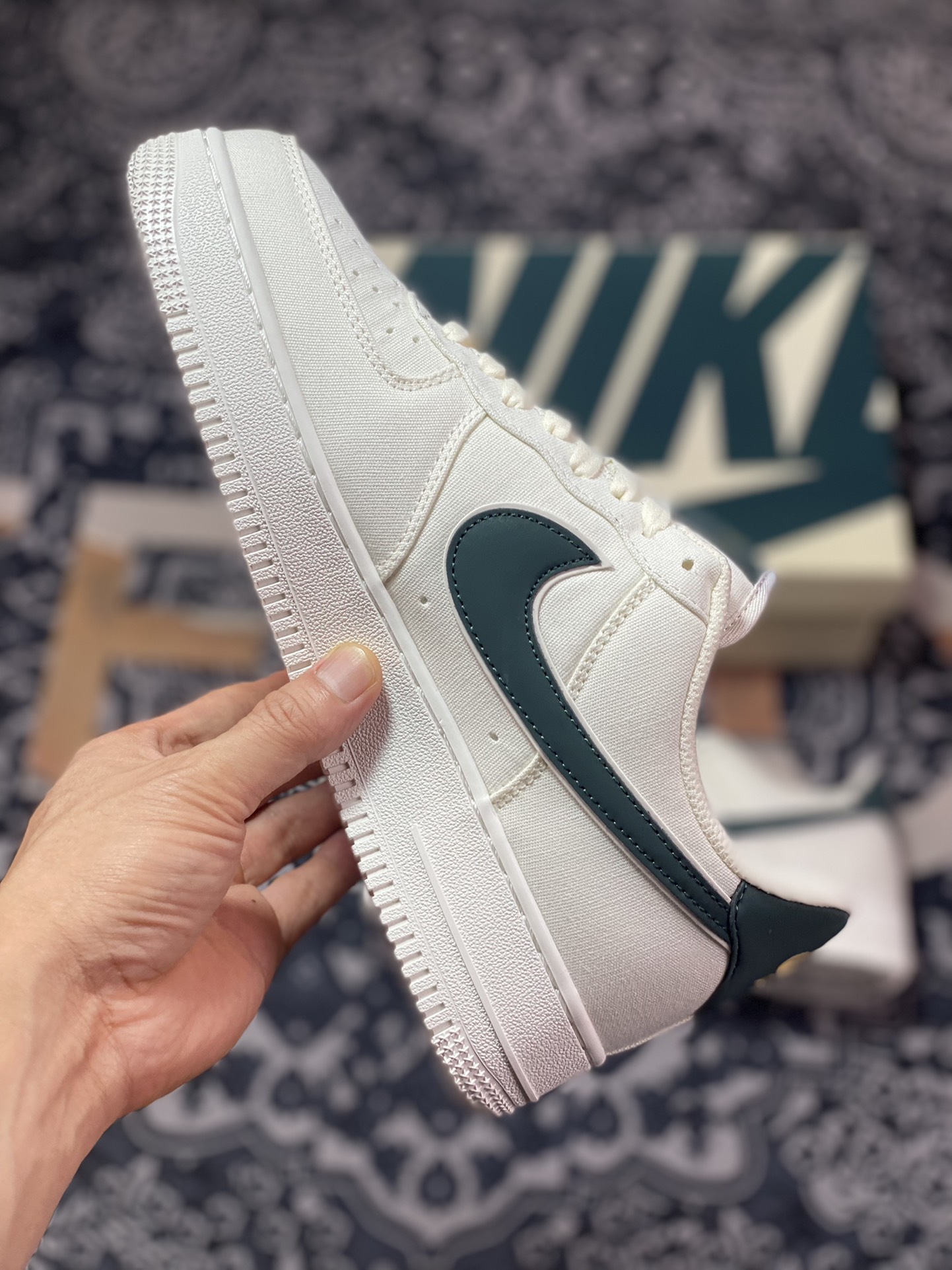 220 原装级别 Nike Air Force 1‘07 Low 深绿勾布面 空军一号低帮休闲板鞋 MN5696-309