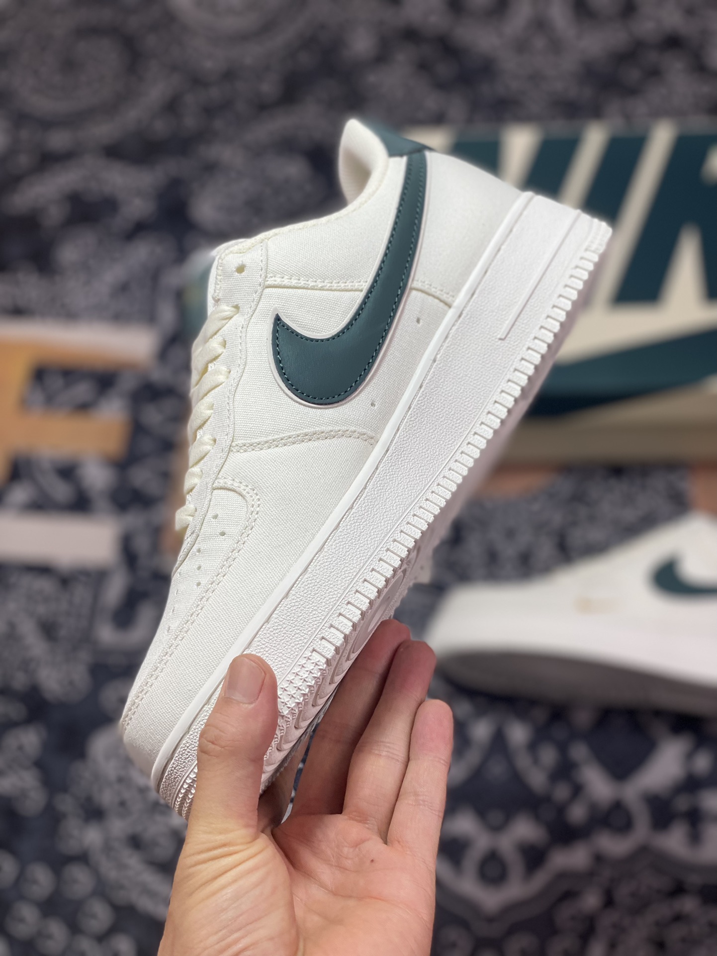 220 原装级别 Nike Air Force 1‘07 Low 深绿勾布面 空军一号低帮休闲板鞋 MN5696-309