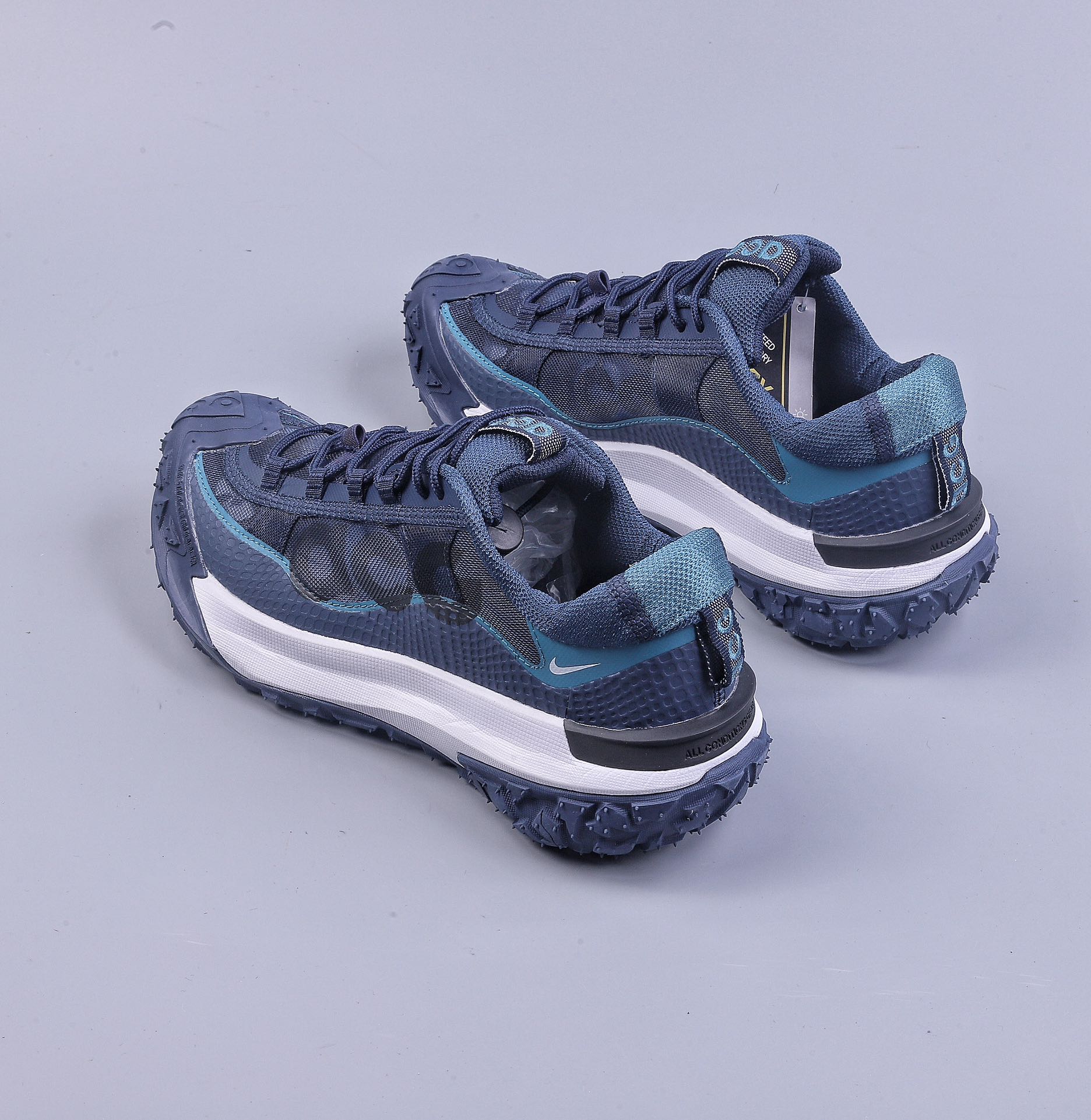 200 Nike ACG Mountain Fly Low GTX SE 登山系列 运动鞋 DV7903-112