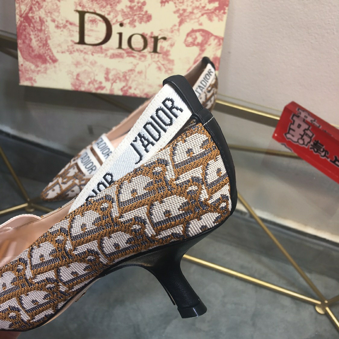 lv    Dior 2019再出新款
