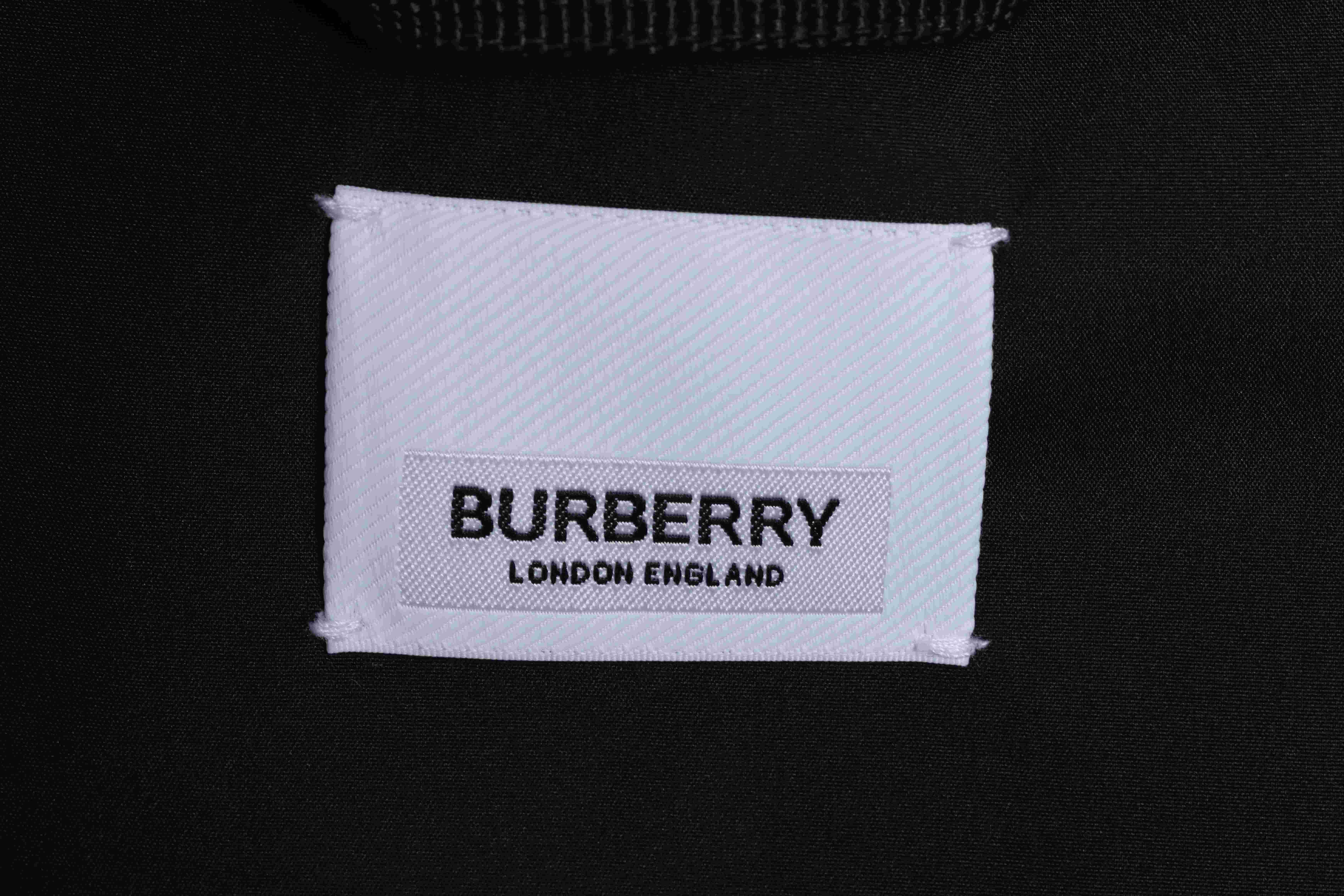 P440 Burberry巴宝莉BBR 22FW 泰迪格纹羊羔连帽夹克外套