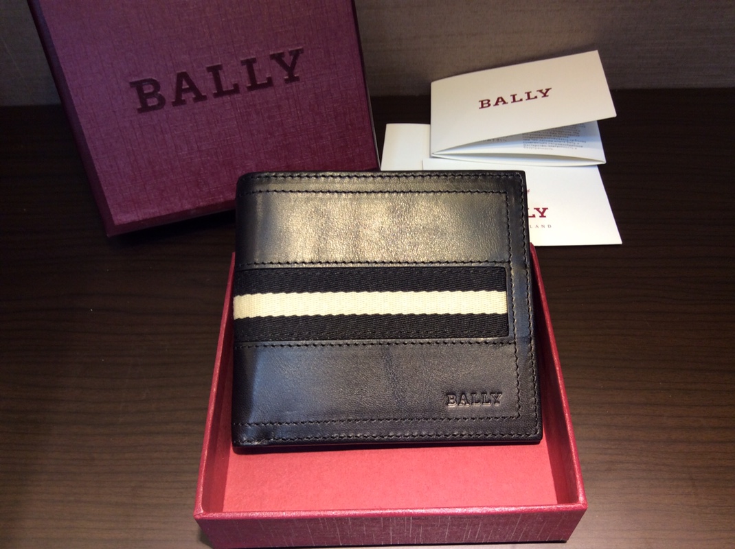 [Bally Wallets]Classic Premium Cowhide Black Two-fold Short Genuine leather 10