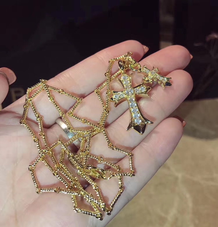 Chrome Hearts Chrome He@rts 克罗心 火爆 十字架 情侣 项链 ～世界 潮牌～个性十足 设计