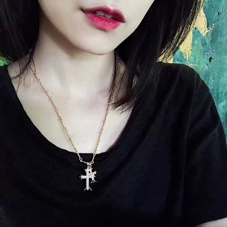 Chrome Hearts Chrome He@rts 克罗心 火爆 十字架 情侣 项链 ～世界 潮牌～个性十足 设计