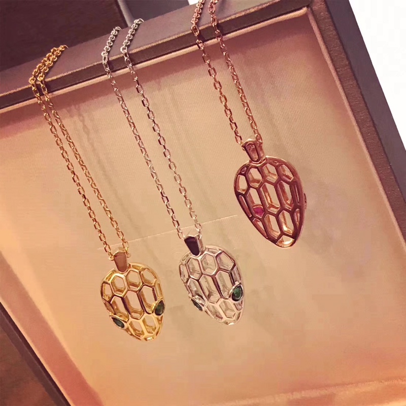Bvlgari 到货 今年最 宝格丽 最新 灵蛇 蛇 项链