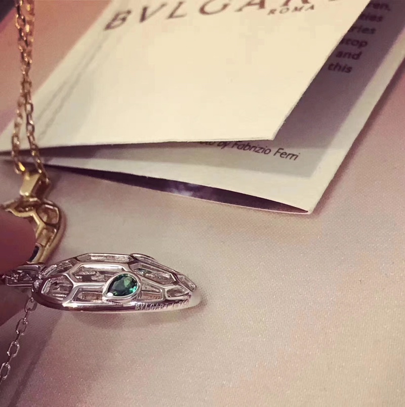 Bvlgari 到货 今年最 宝格丽 最新 灵蛇 蛇 项链