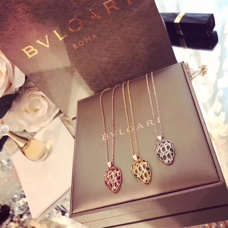 Bvlgari 到货 今年最 宝格丽 最新 灵蛇 蛇 项链
