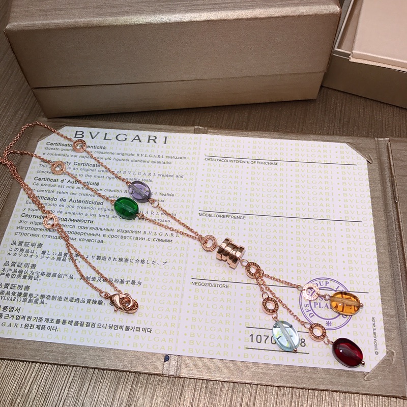 Bvlgari 宝格丽彩宝项链 超美 亚金材质 宝石为天然橄榄石（镀玫瑰金黄金两色可选） 0037010