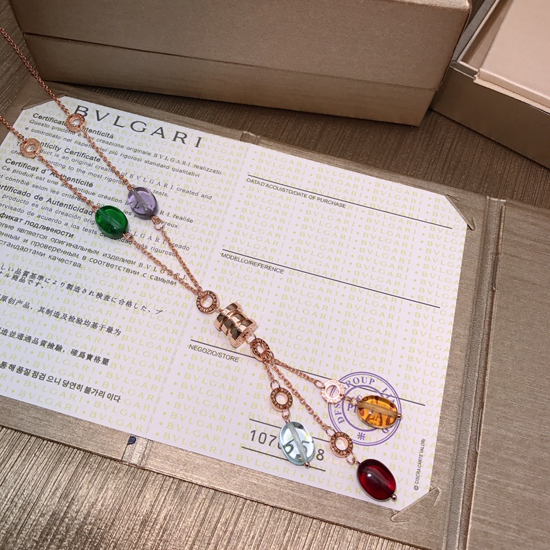 Bvlgari 宝格丽彩宝项链 超美 亚金材质 宝石为天然橄榄石（镀玫瑰金黄金两色可选） 0037010