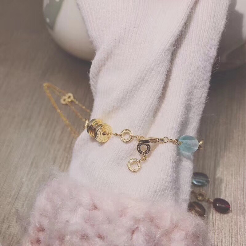 Bvlgari 宝格丽彩宝手链 超美 亚金材质 宝石为天然橄榄石 0039410