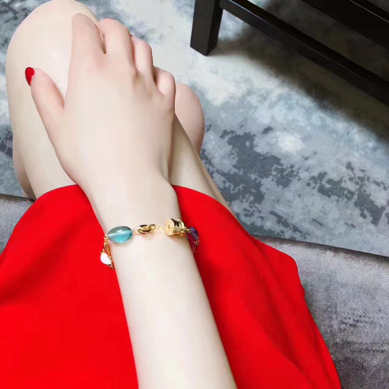 Bvlgari 宝格丽彩宝套装系列 超美 亚金材质 宝石为天然橄榄石镀玫瑰金黄金两色可选