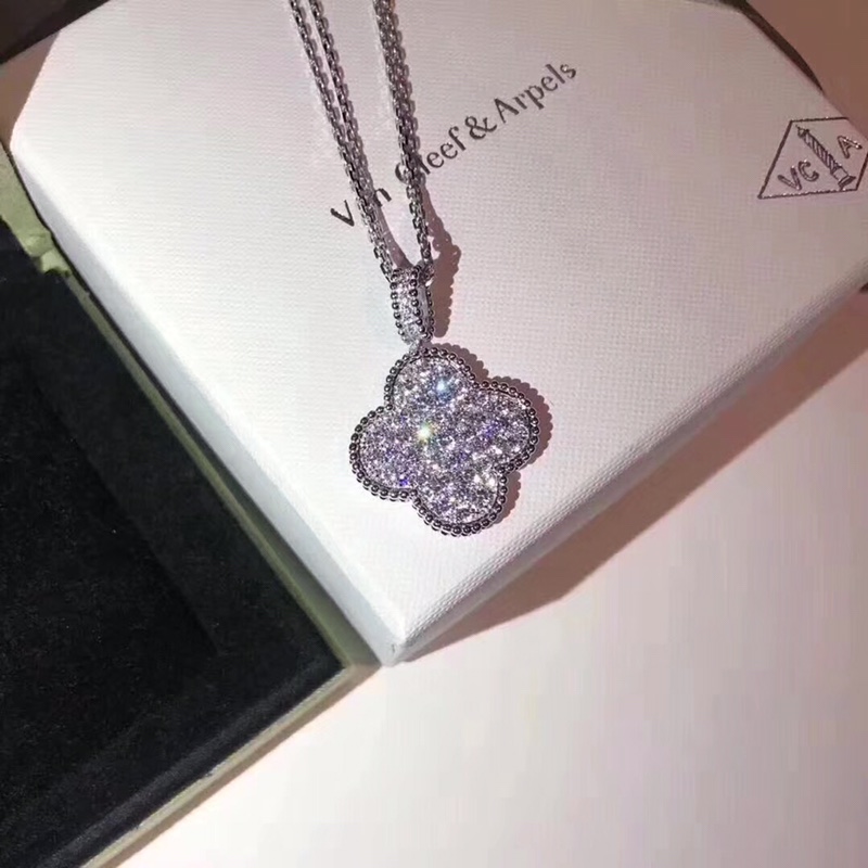 Van Cleef & Arpels vca满钻四叶草大号 长链 毛衣链 通体925纯银镀金