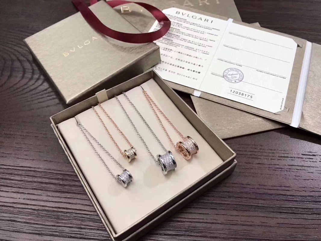 Bvlgari 宝格丽满钻小蛮腰大号、小号项链