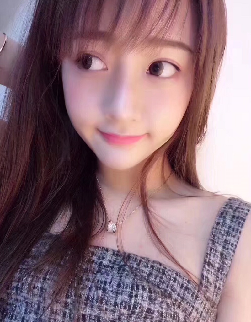 Bvlgari 宝格丽满钻小蛮腰大号、小号项链
