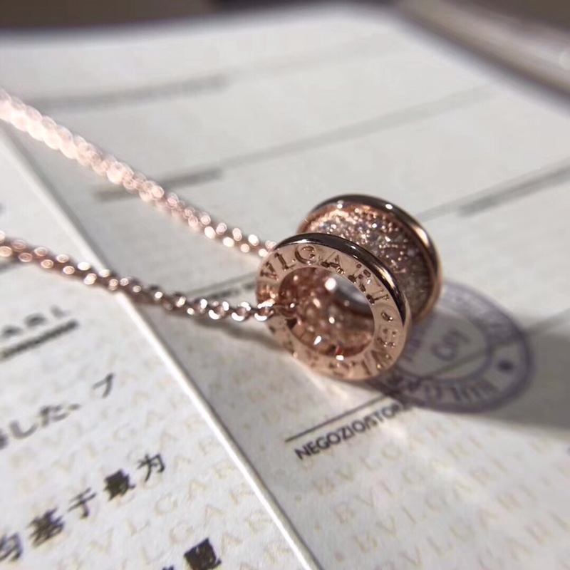 Bvlgari 宝格丽满钻小蛮腰大号、小号项链