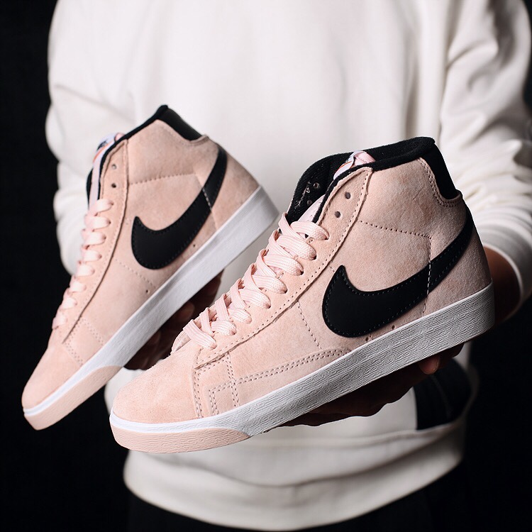 NIKE耐吉17新款男女鞋BLAZER高帮休闲板鞋917862-003-601-002。36 36.5 37.5 38 38.5 39 40 40.5 41 42 42.5 43 44