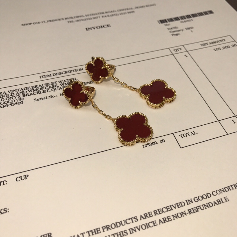 Van Cleef & Arpels vca镀金版双花耳环 在这百花齐放的季节你会发现有双耳环你对Ta的需求能胜过另一半 扣头 镀玫瑰金/黄金色 0011810