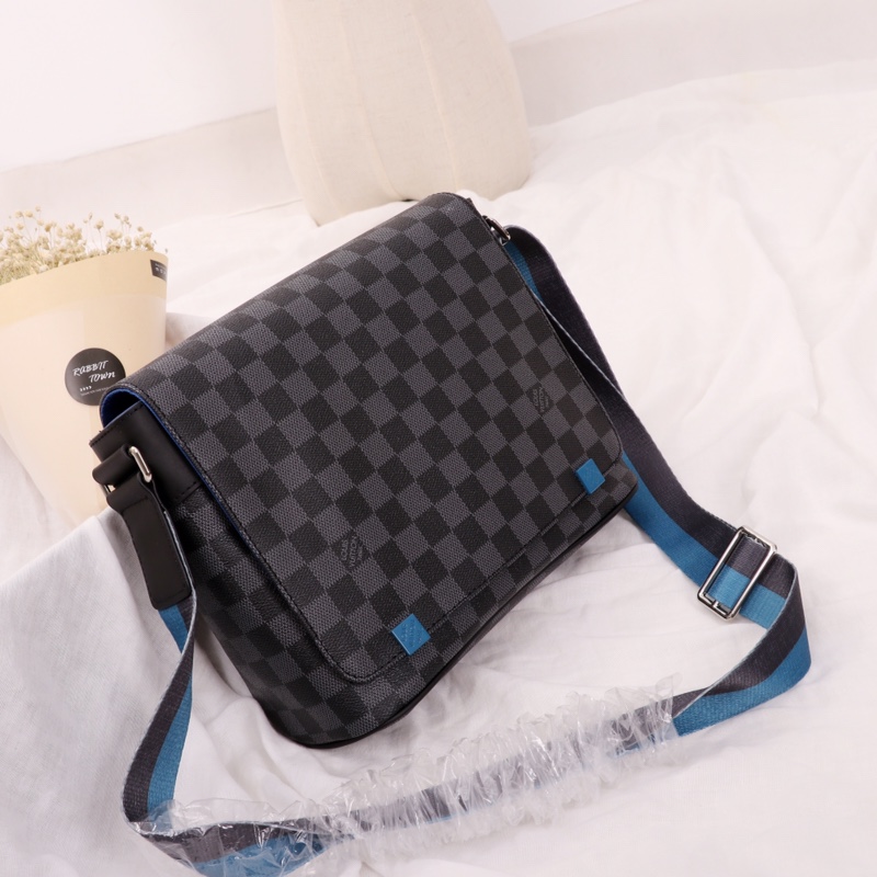 Louis Vuitton District N42405 Damier Graphite 22 25 8 crossbody everyday