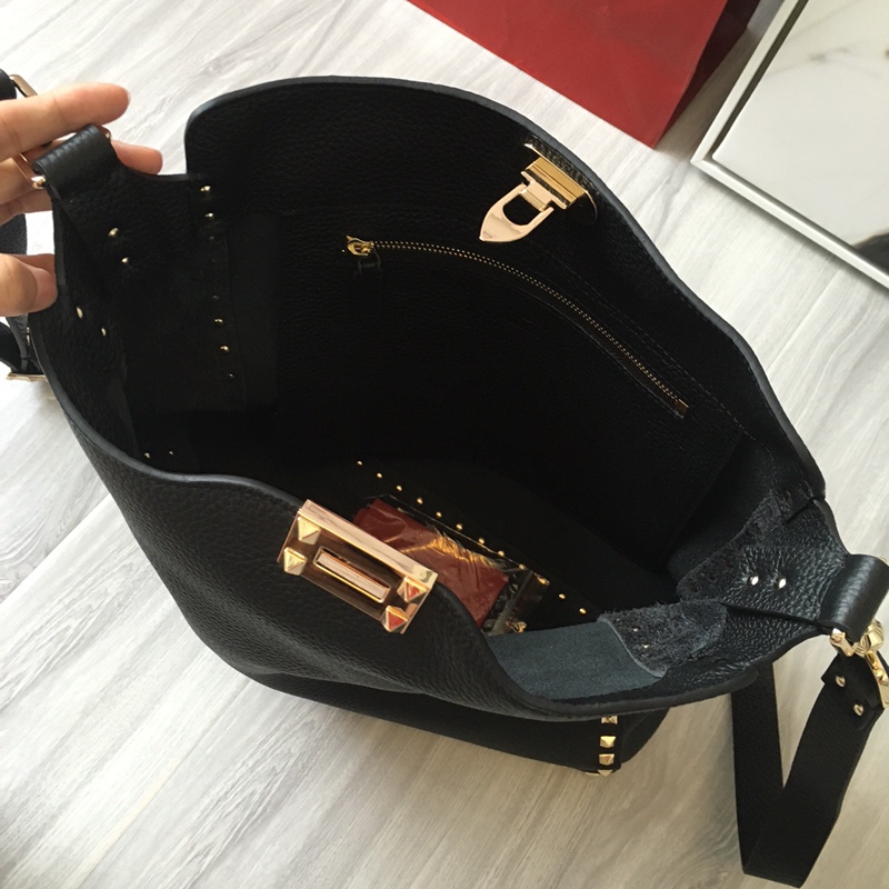 Valentino华伦天奴顶级柔软牛皮斜挎包50031L