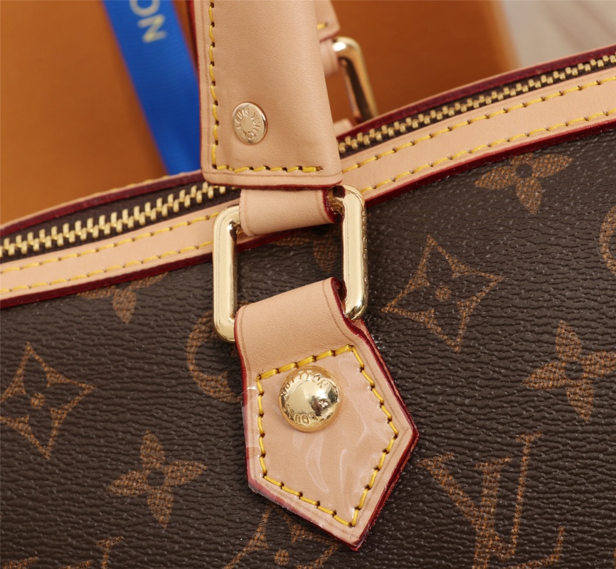 LV bag ‼ LV M40325 Retiro LV ， ， 。 。 ：- LV ， - ， ， 。- ， 。 33 x 28 x 15cm — photo 6