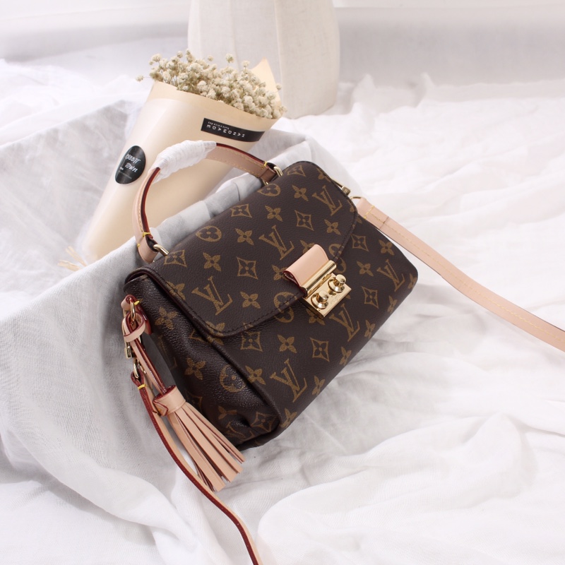 Louis Vuitton LV41581 Monogram 21 5-18-9cm crossbody everyday