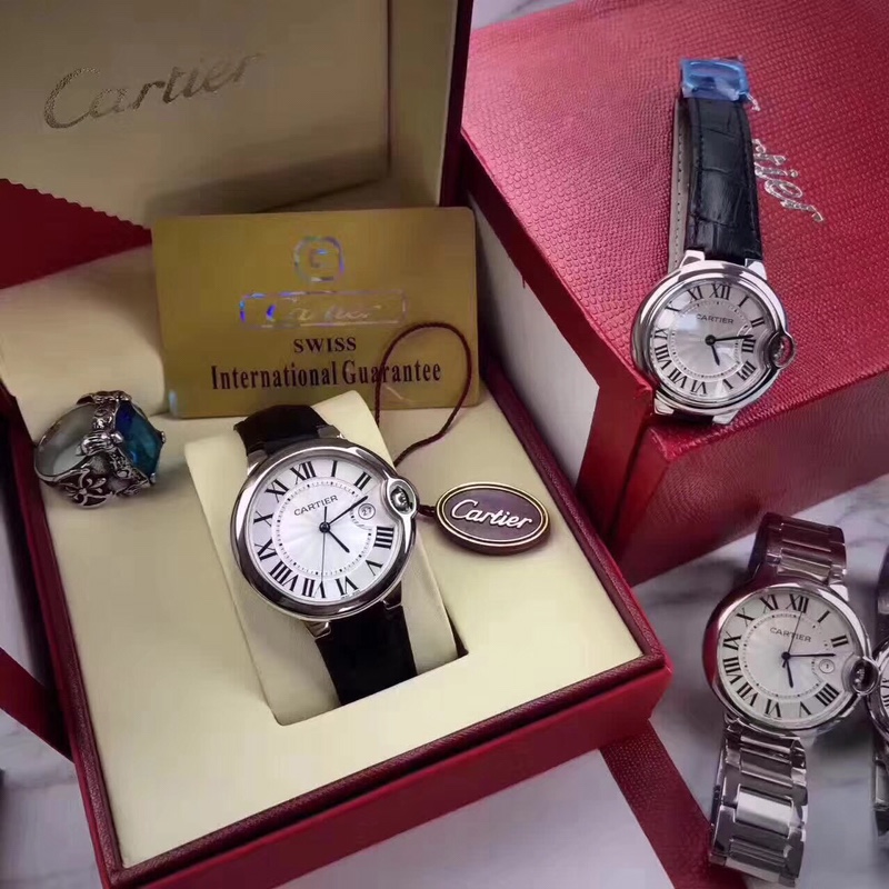 I5   情侣款 卡地亚  Cartier 蓝气球系列情侣对表，精钢材质，进口石英机芯，金刚镀膜耐磨镜面，女尺寸33mm，男40mm，有钢带跟皮带可选个性简约霸气十足。