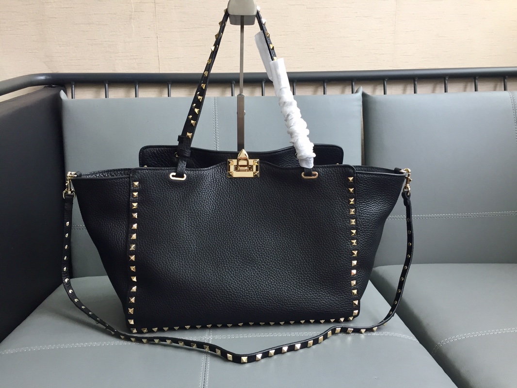 발렌티노 락스터드 1083 33x14x24cm 가방 레플리카