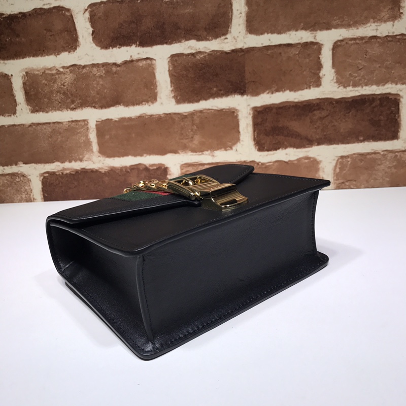 GUCCI古驰Sylvie 系列皮革迷你链条手袋431666