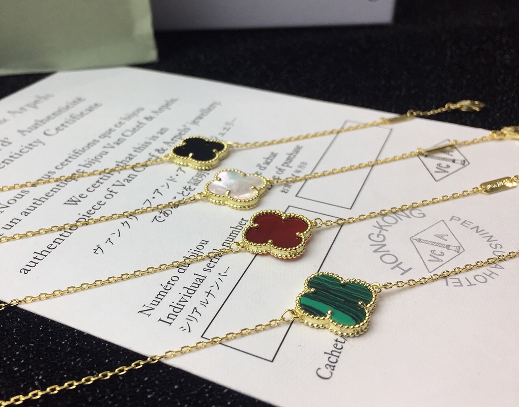 1516170416 559186945 3