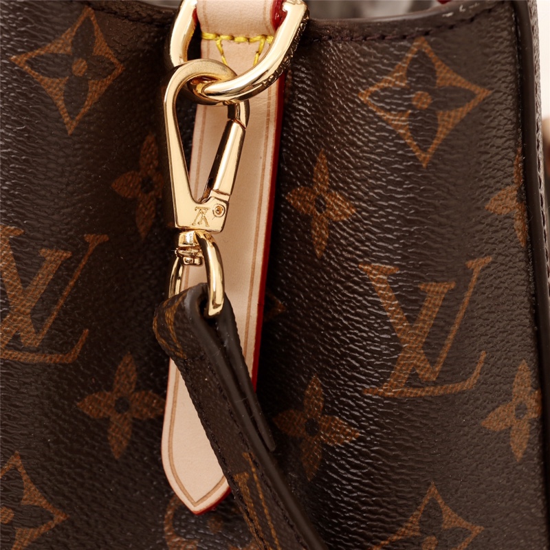 Louis Vuitton M41055 everyday