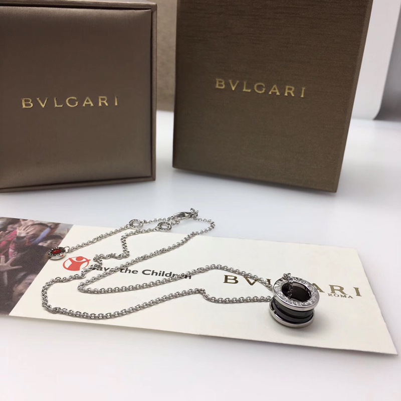 Bvlgari 宝格丽小红人项链 每一条项链都是不同编码 代表每一条项链的身份 内侧钢印